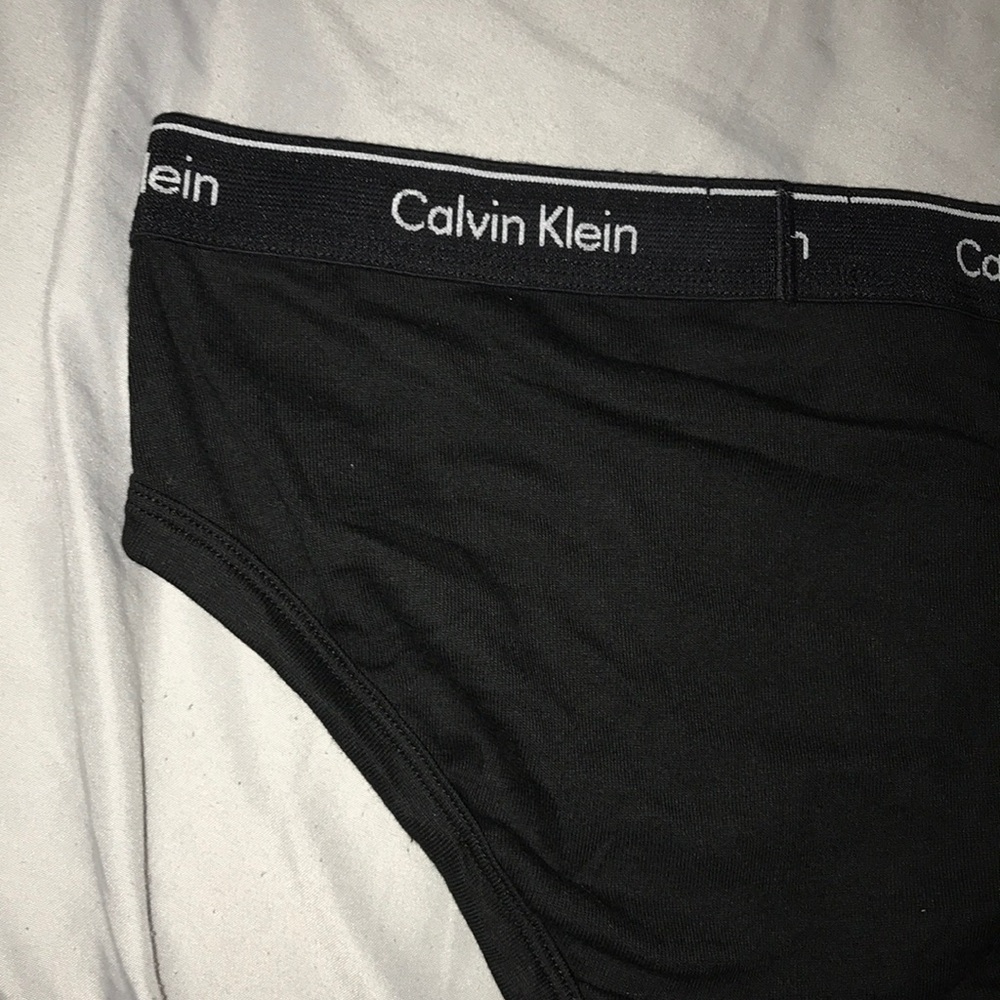Calvin Klein Men’s Hip Brief🆕 - Picture 11 of 13